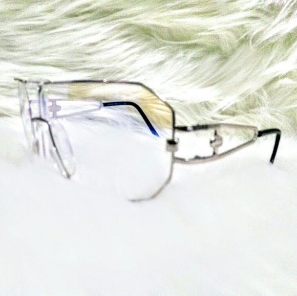 (NEW)! Cute! Clear, Oversized, Sunglasses! :-) - Picture 2 of 8